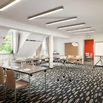 Flussbett Hotel