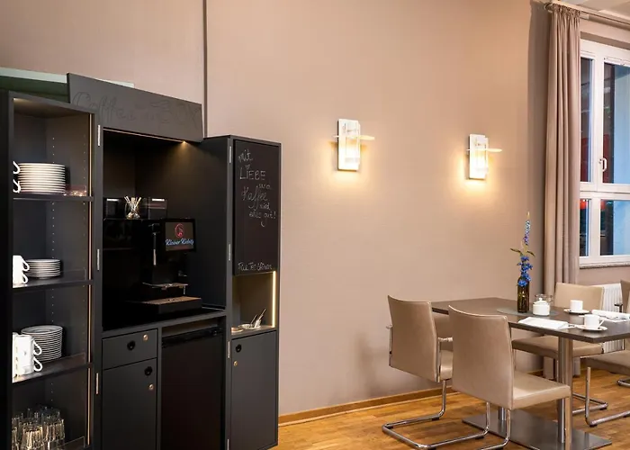 弗鲁贝特酒店 3* 居特斯洛